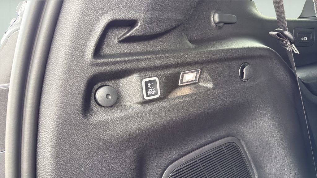 New 2026 Jeep Grand Cherokee L Limited image 22