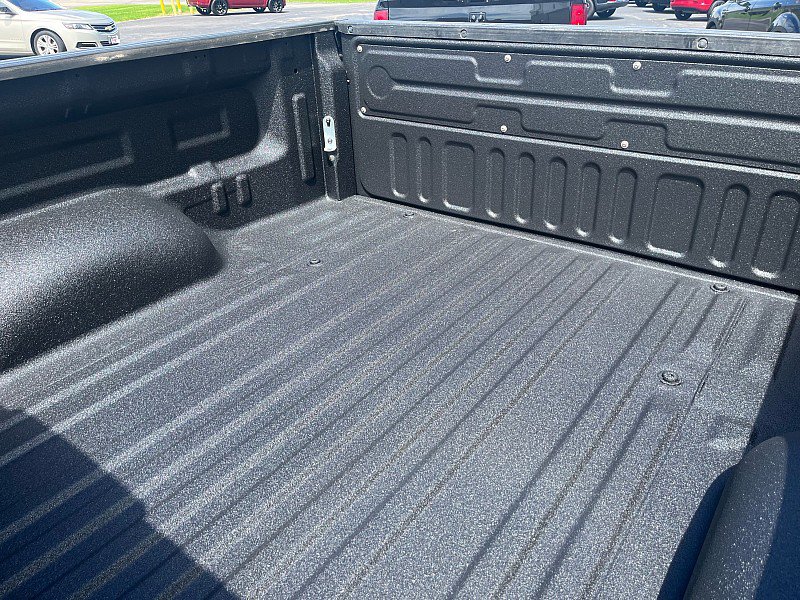 Used 2016 Toyota Tundra SR5 w/ TRD Off Road Package AWD/4WD image 14