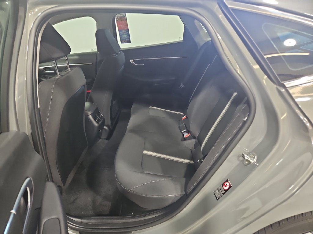 Used 2022 Hyundai Sonata SEL FWD image 24