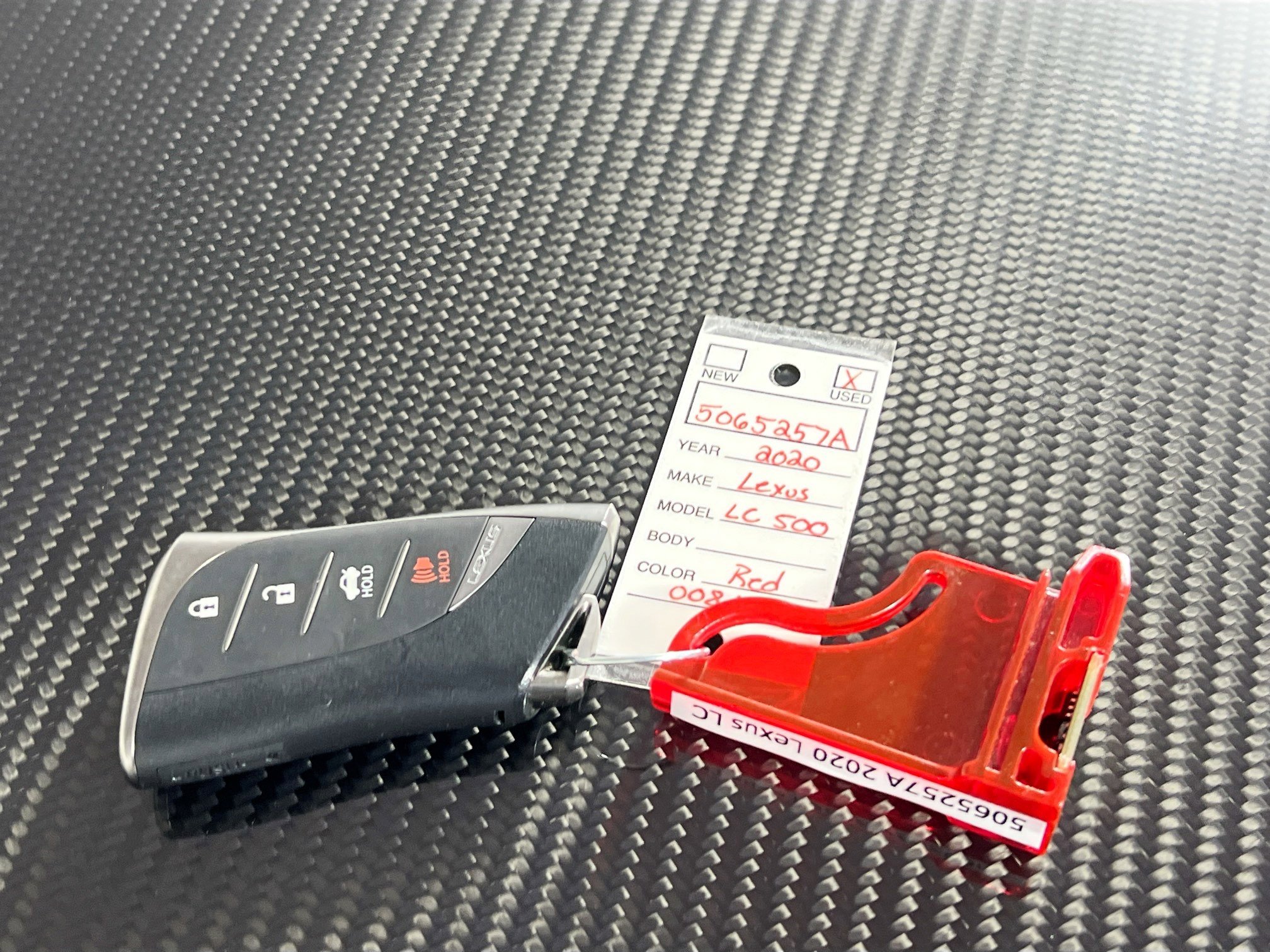 Used 2020 Lexus LC 500 Coupe w/ Performance Package image 34