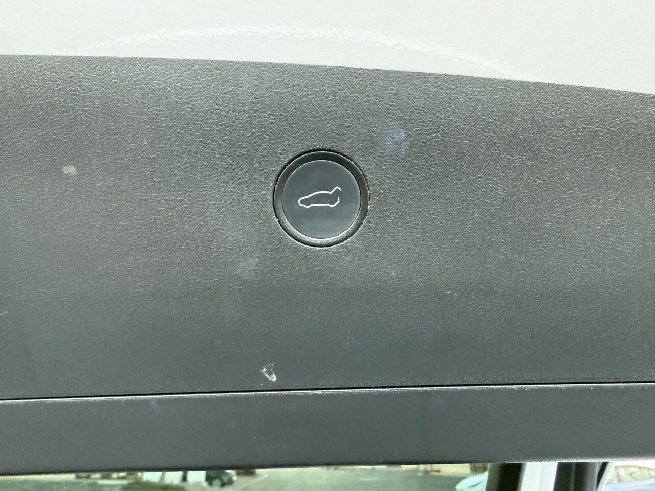 Used 2021 Tesla Model X Long Range image 28