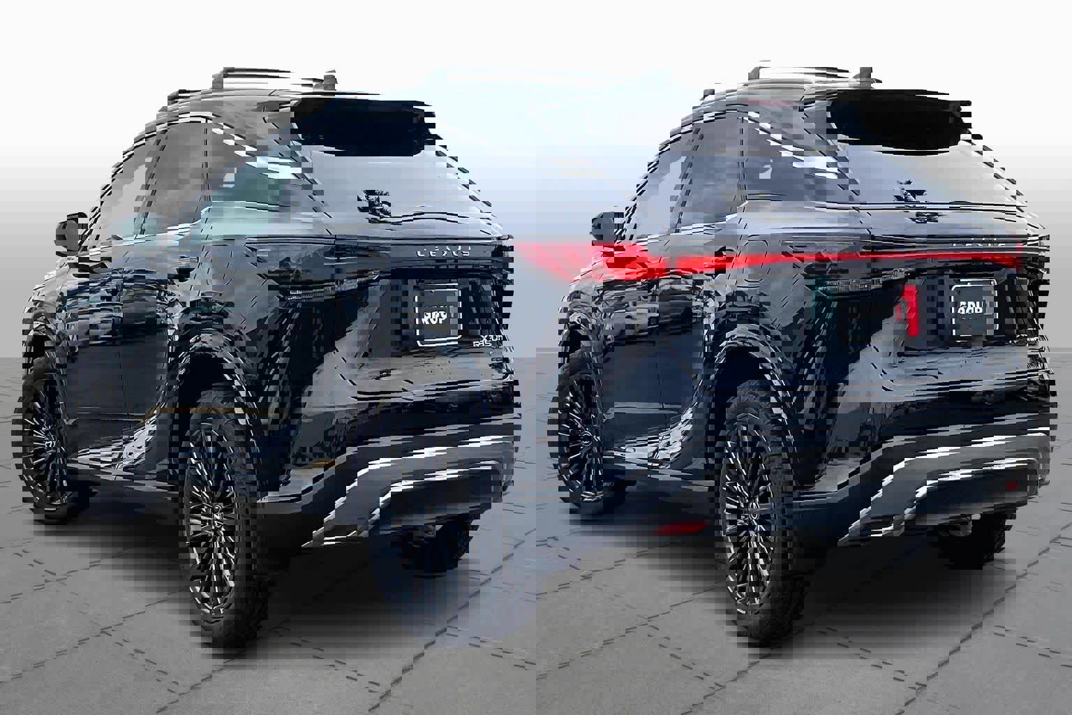 Used 2025 Lexus RX 350h w/ Convenience Package image 11