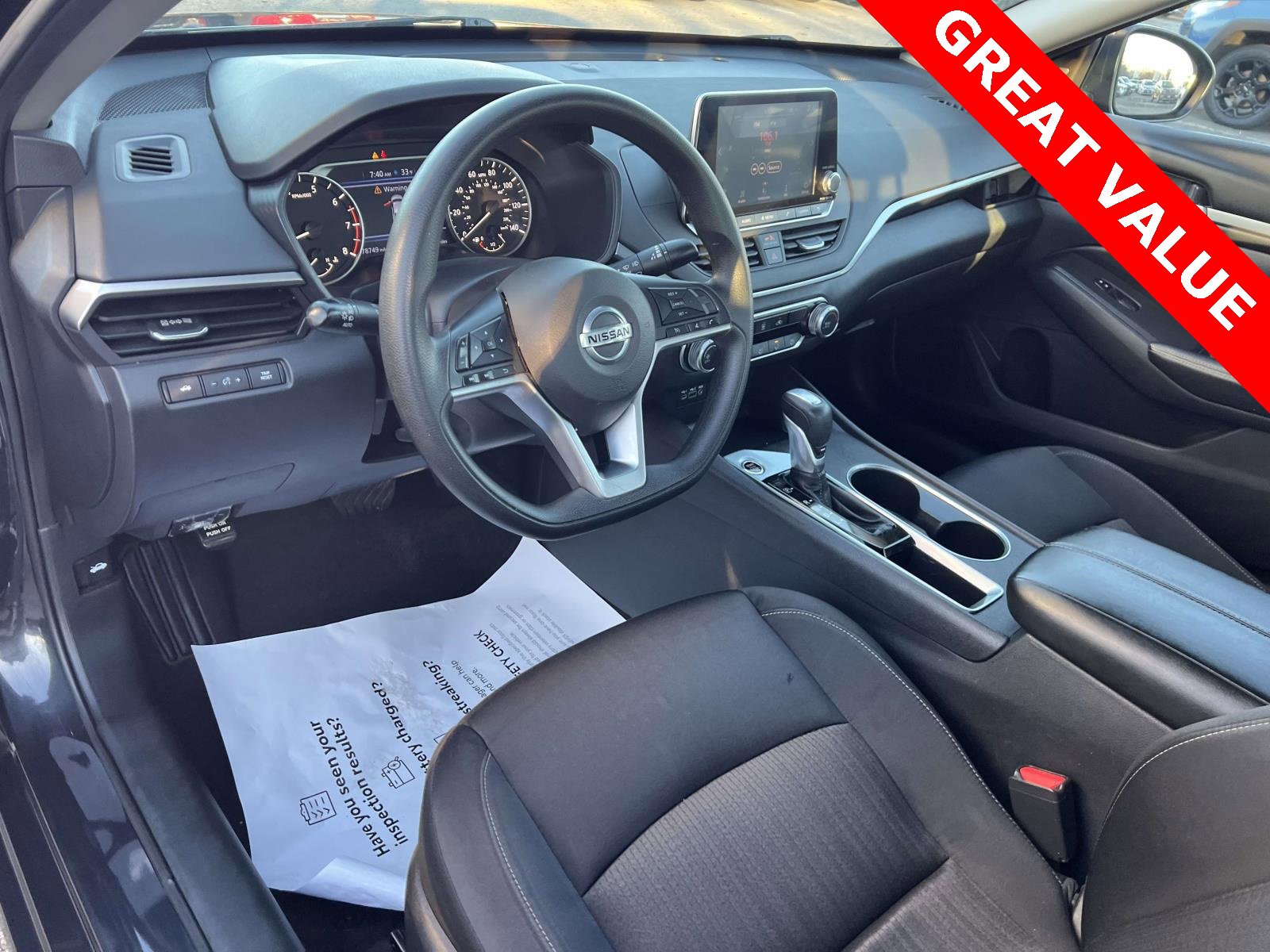 Used 2022 Nissan Altima 2.5 SV image 14