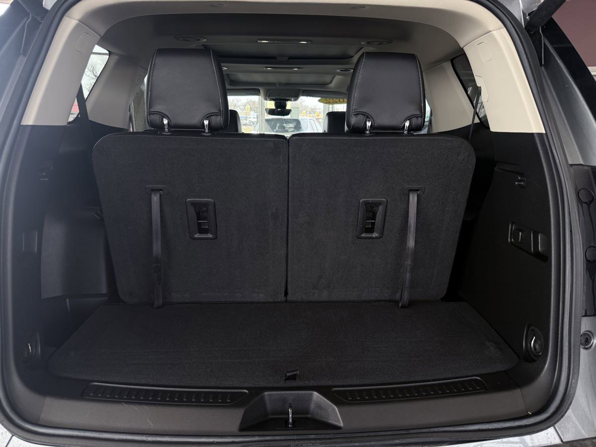 Used 2022 GMC Acadia Denali w/ Denali Ultimate Package FWD image 27