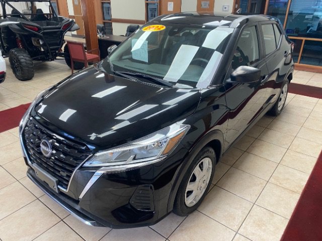 Used 2022 Nissan Kicks S
