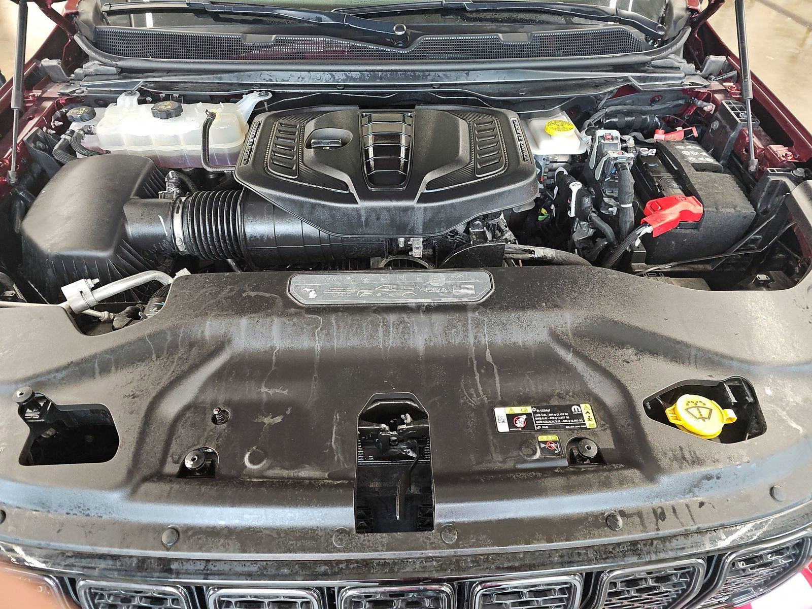 Used 2025 Jeep Wagoneer L Series II w/ Convenience Group I image 17