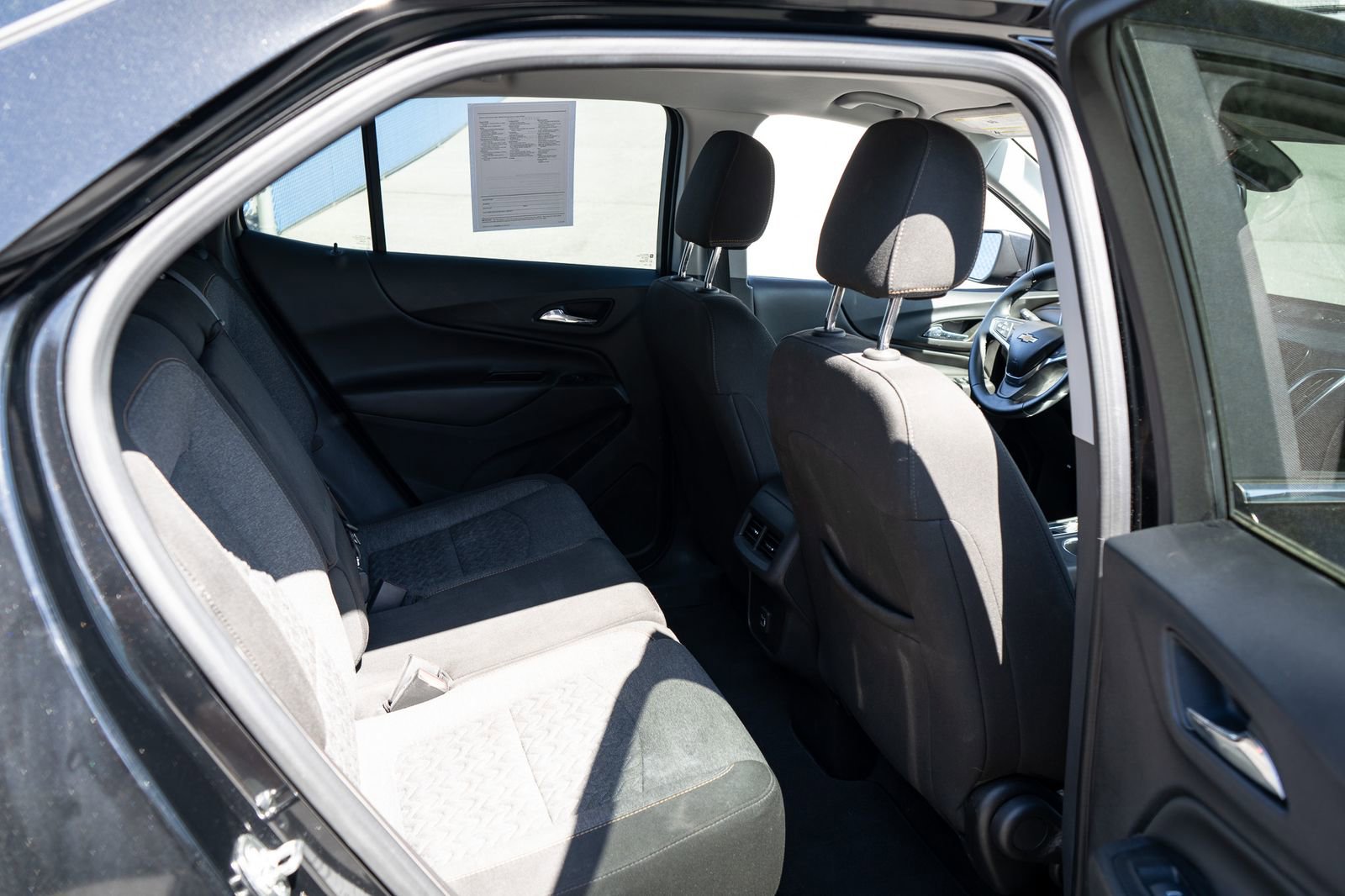 Used 2024 Chevrolet Equinox LT FWD image 20