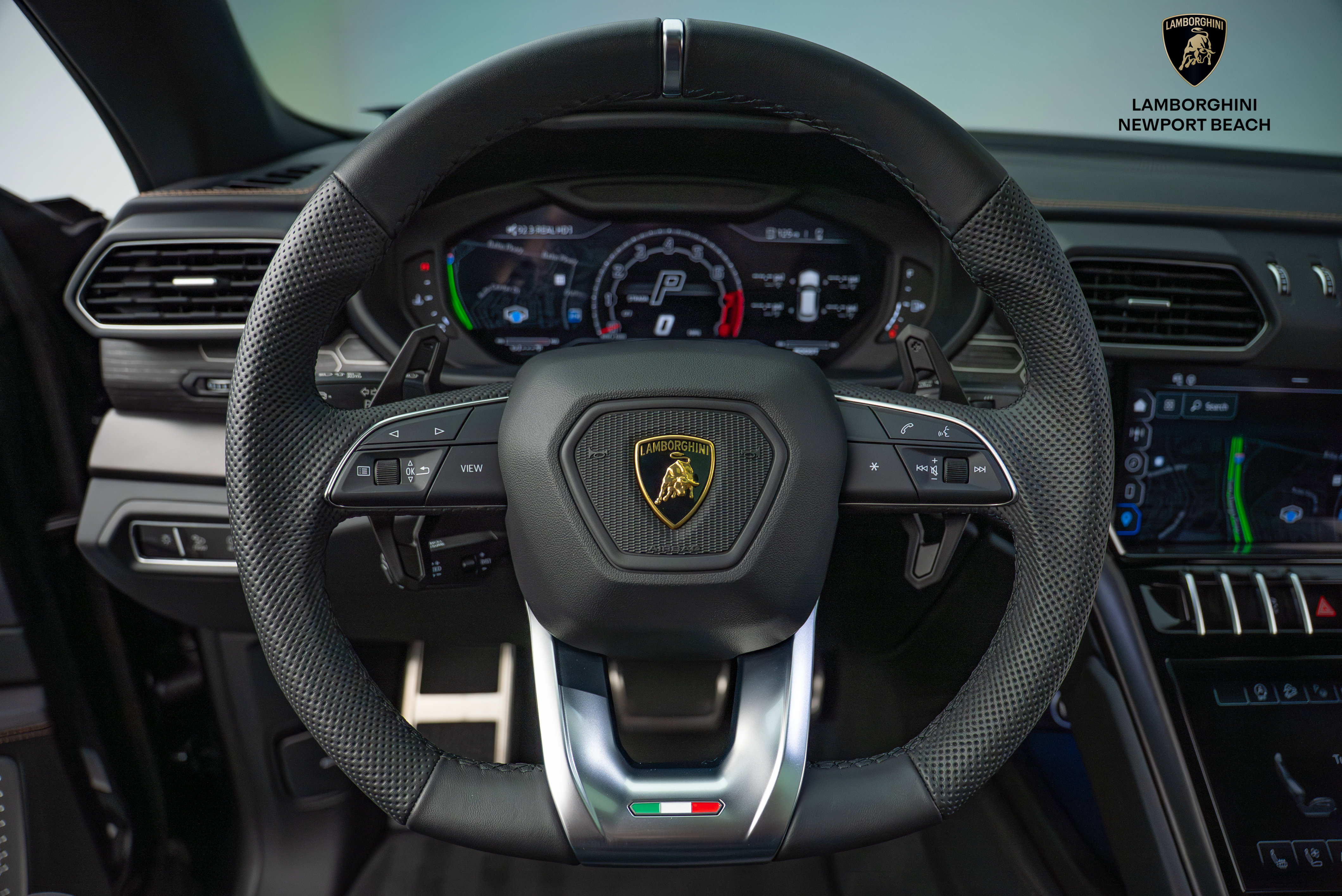 Used 2024 Lamborghini Urus S image 26