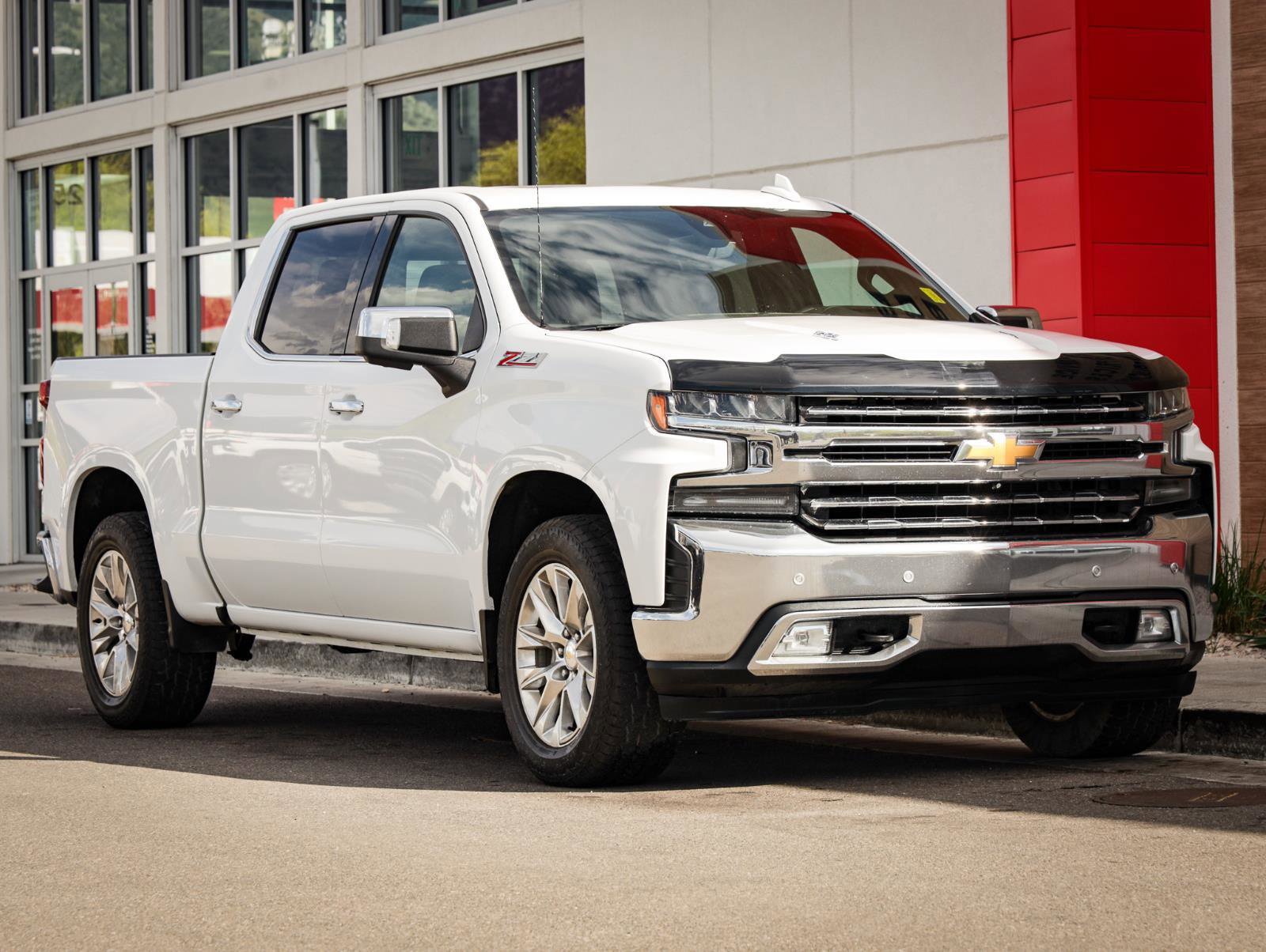 Used 2019 Chevrolet Silverado 1500 LTZ w/ LTZ Plus Package AWD/4WD image 1