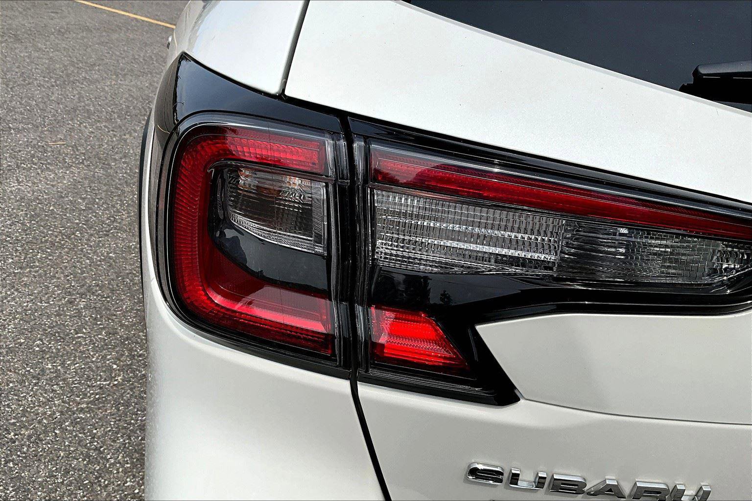 Used 2025 Subaru Outback Touring XT image 33