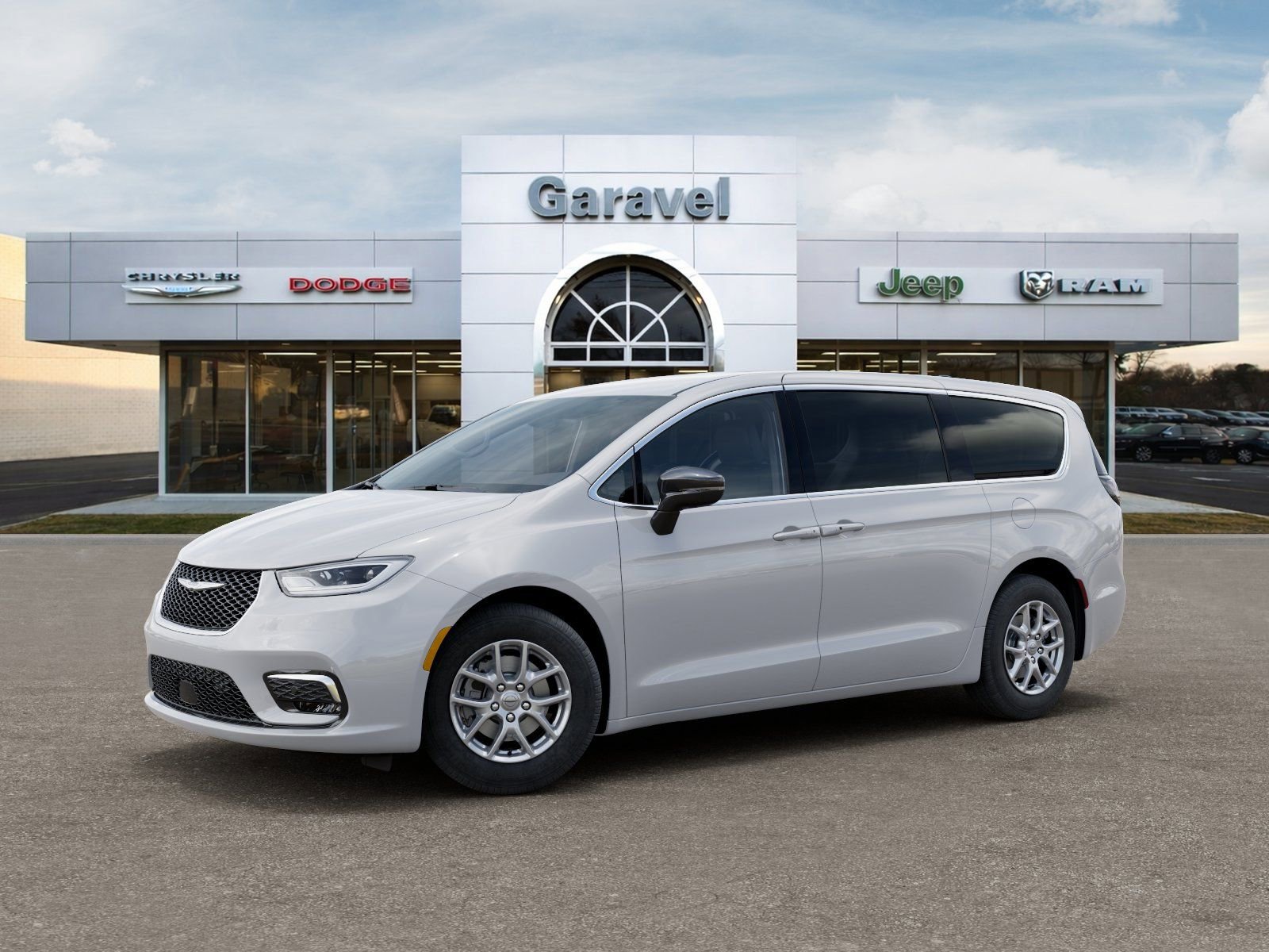 New 2026 Chrysler Pacifica Select image 2