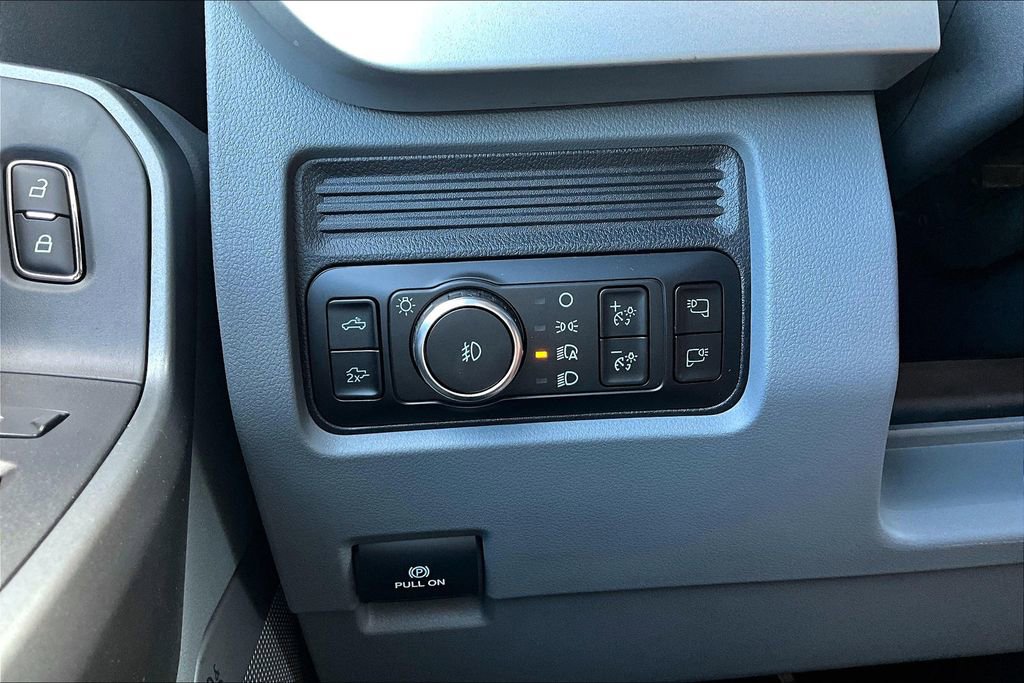 New 2026 Ford F350 XLT w/ XLT Premium Package image 38
