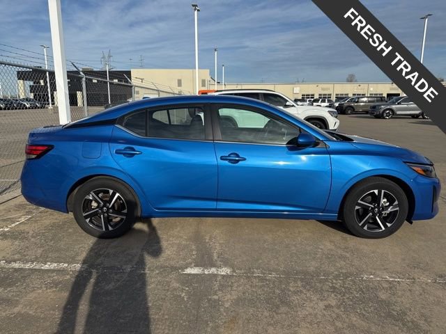 Used 2025 Nissan Sentra SV image 9