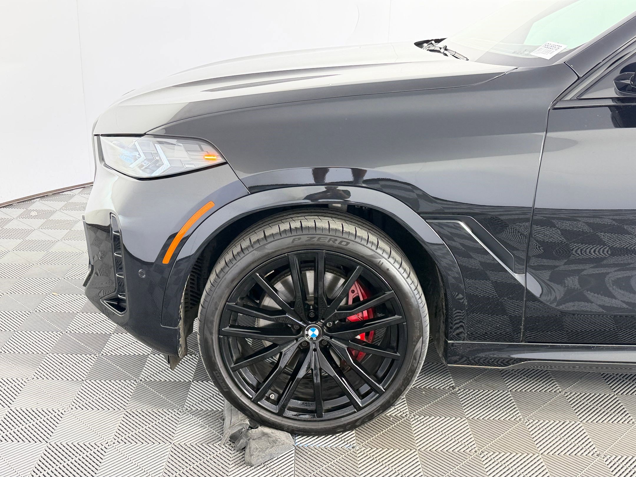 Used 2024 BMW X6 xDrive40i w/ Executive Package AWD/4WD image 11
