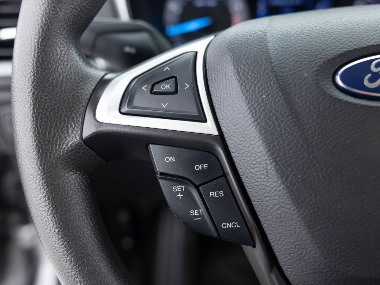 Used 2013 Ford Fusion SE image 35