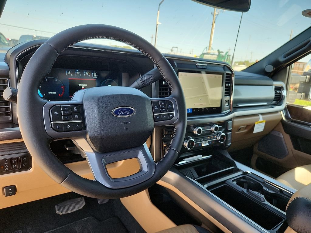 New 2025 Ford F350 Lariat w/ Lariat Ultimate Package image 11