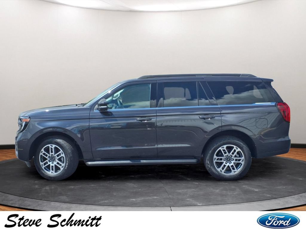 New 2026 Ford Expedition Active AWD/4WD image 2