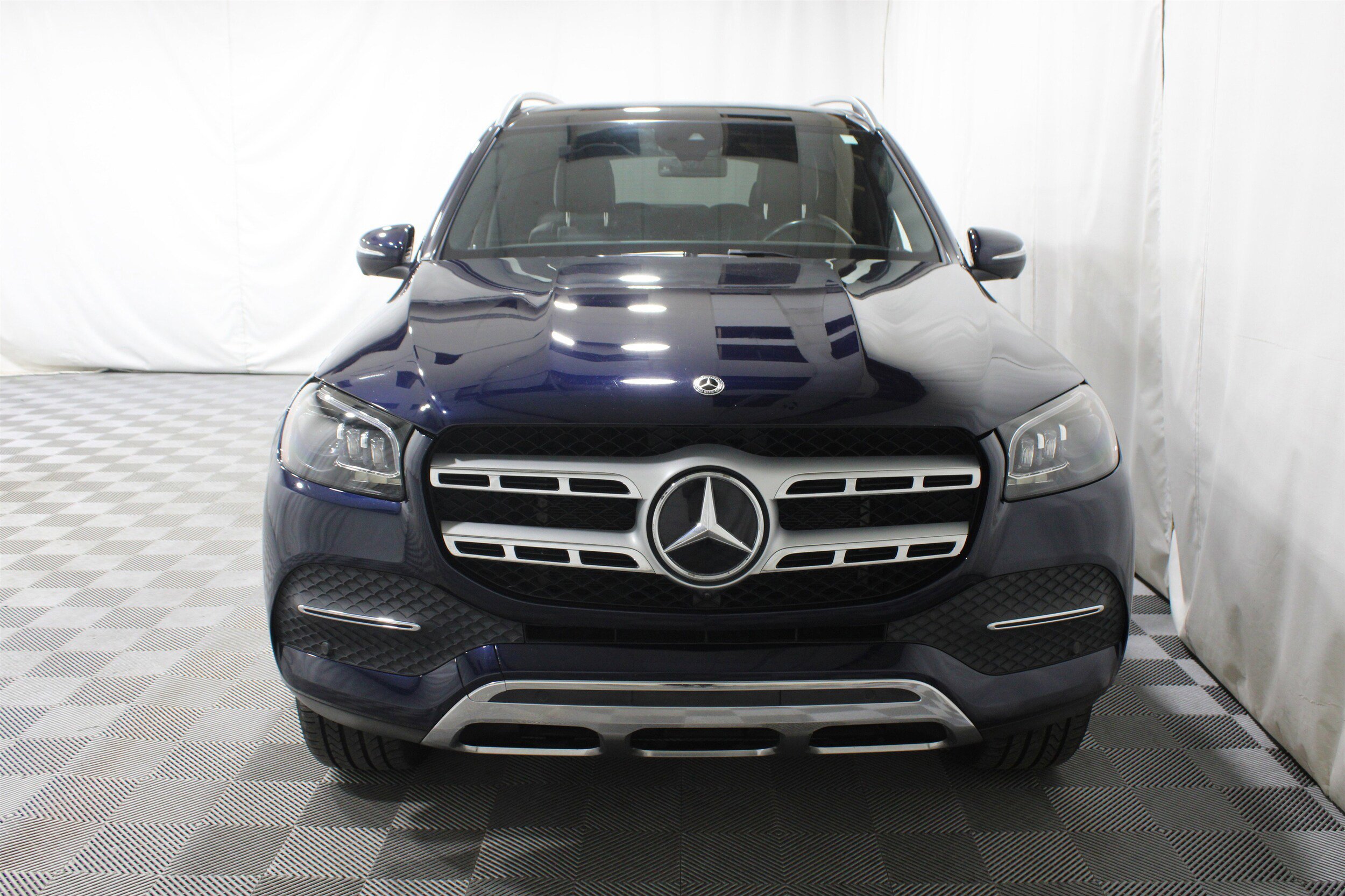 Used 2020 Mercedes-Benz GLS 450 4MATIC w/ Convenience Package image 35