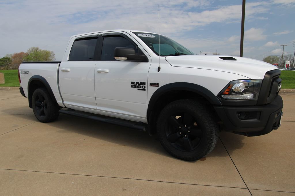 Used 2019 RAM 1500 Classic Warlock AWD/4WD image 3