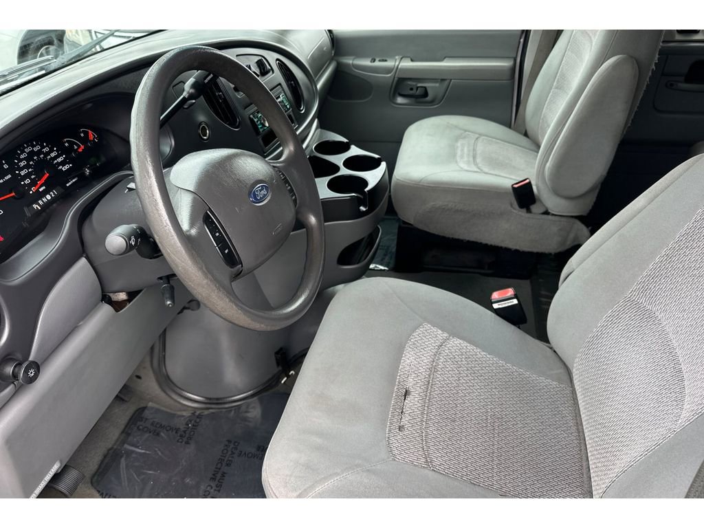 Used 2006 Ford E-350 and Econoline 350 XL image 12