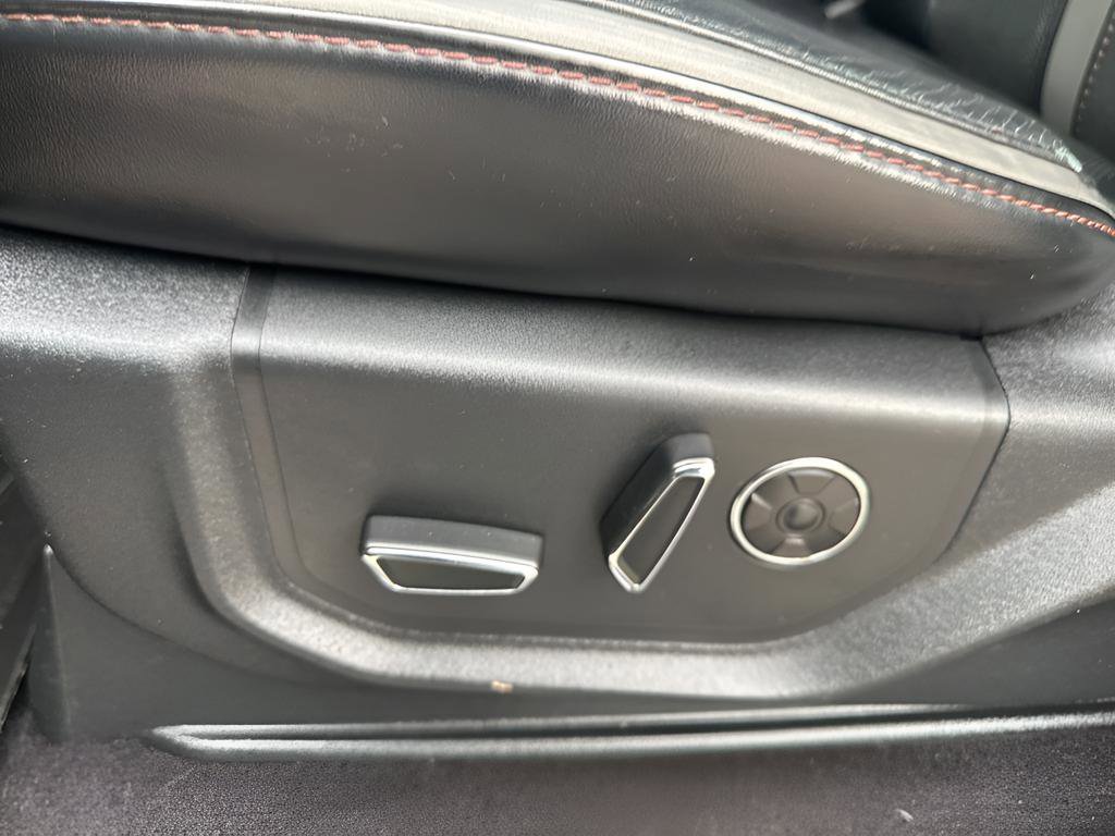 Used 2018 Ford F150 Platinum w/ Equipment Group 701A Luxury AWD/4WD image 16