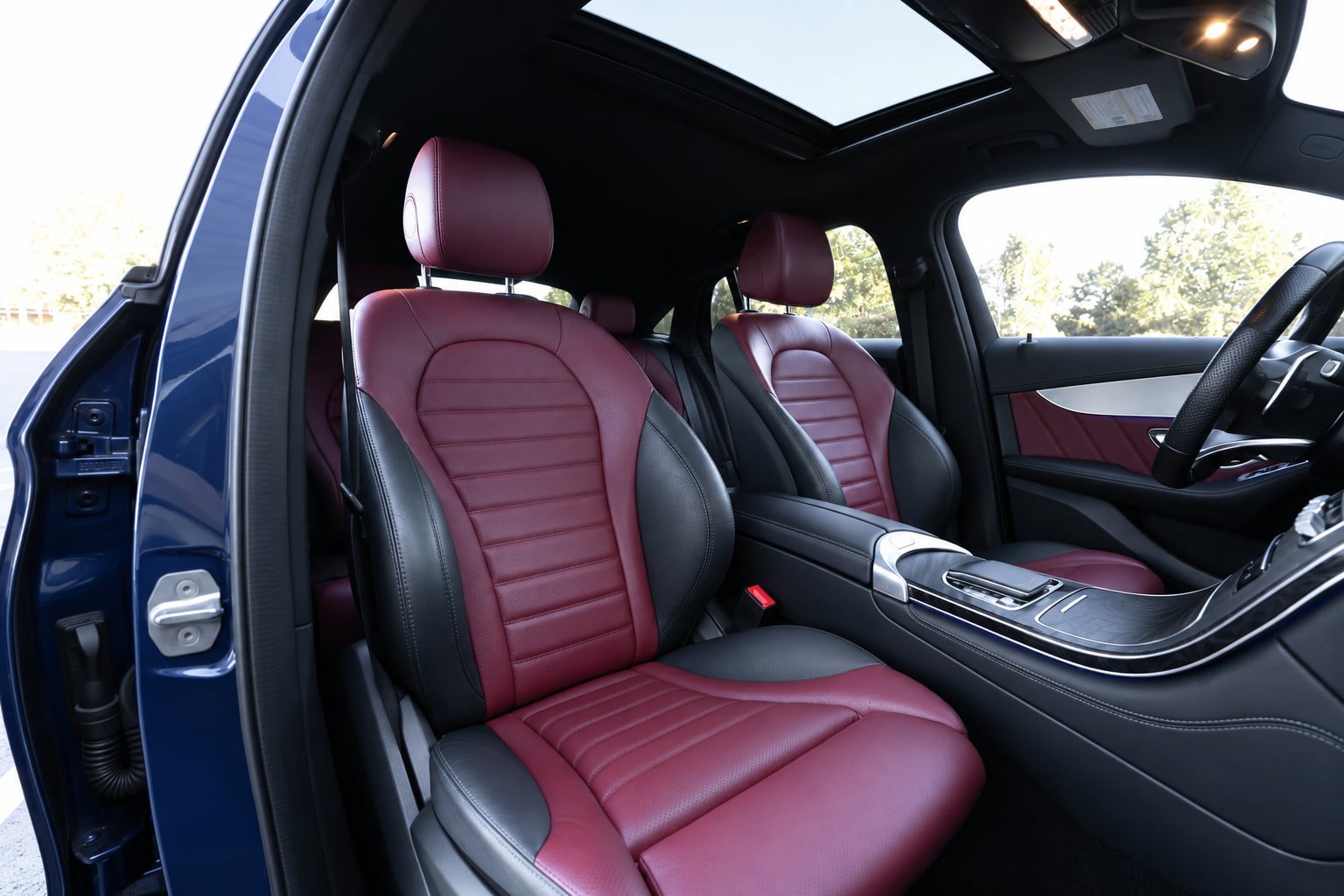 Used 2021 Mercedes-Benz GLC 43 AMG 4MATIC Coupe image 28