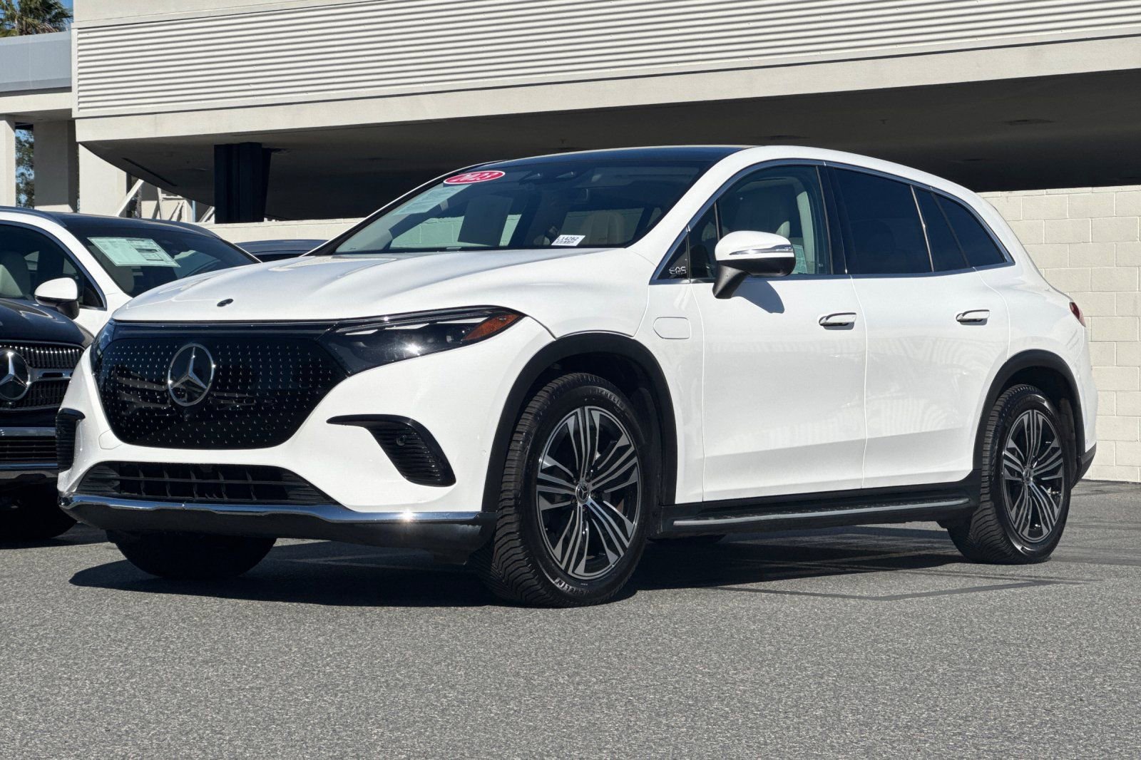 Used 2023 Mercedes-Benz EQS 450+ SUV image 8