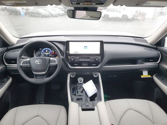 New 2026 Toyota Grand Highlander XLE image 25