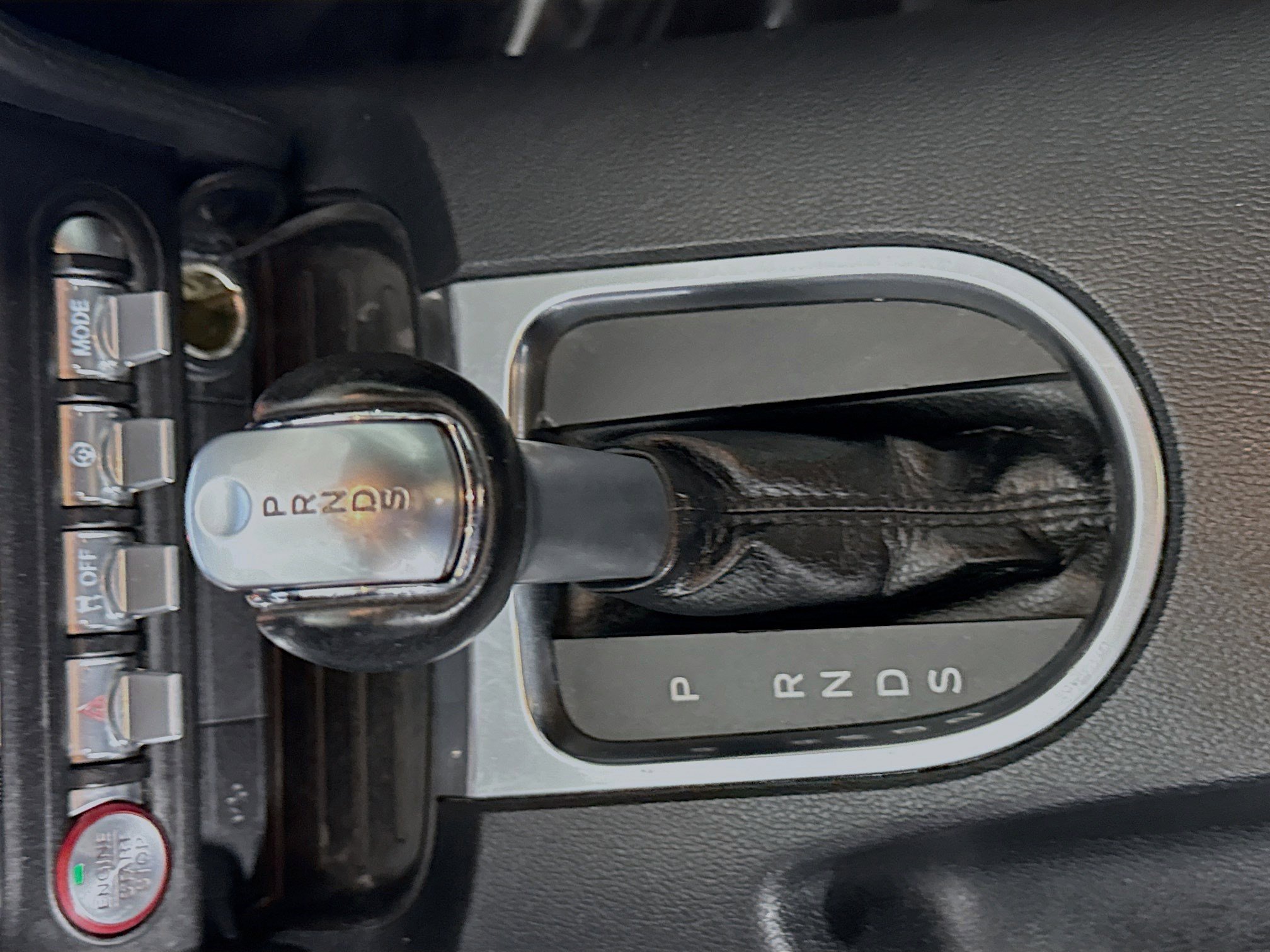Used 2020 Ford Mustang Premium RWD image 20