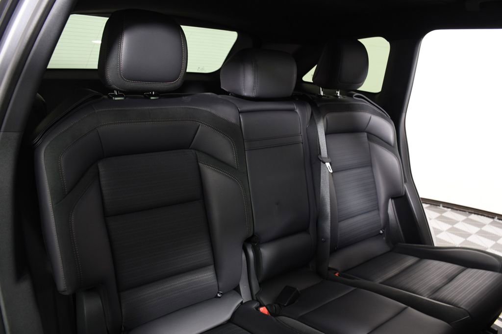 Used 2025 Lincoln Nautilus Reserve image 23