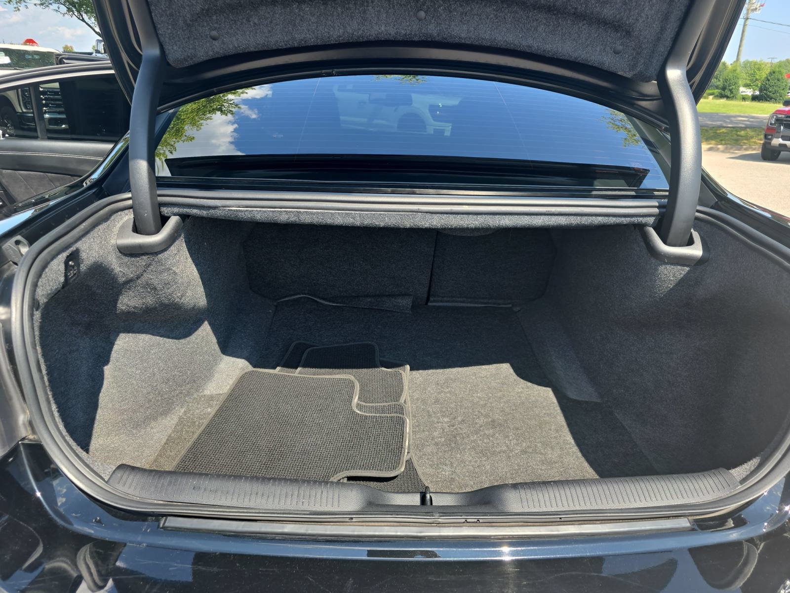 Used 2022 Dodge Charger SRT Hellcat RWD image 12