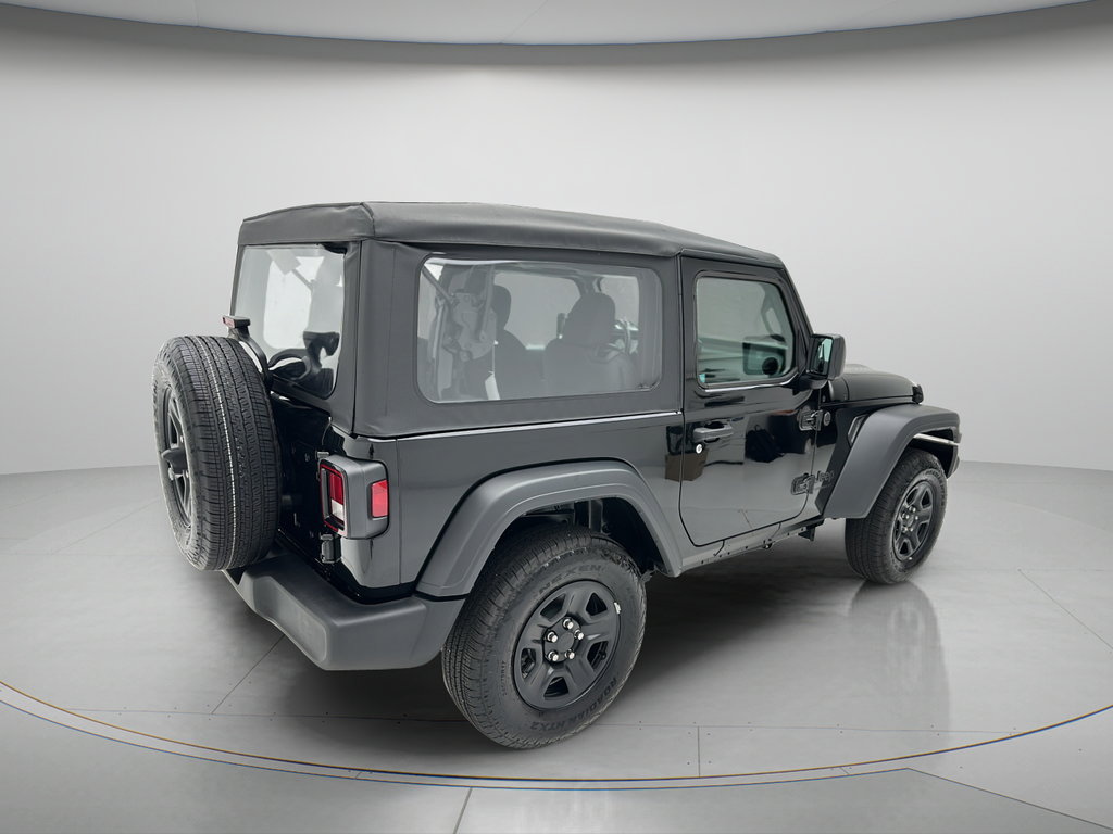 Used 2025 Jeep Wrangler Sport AWD/4WD image 7