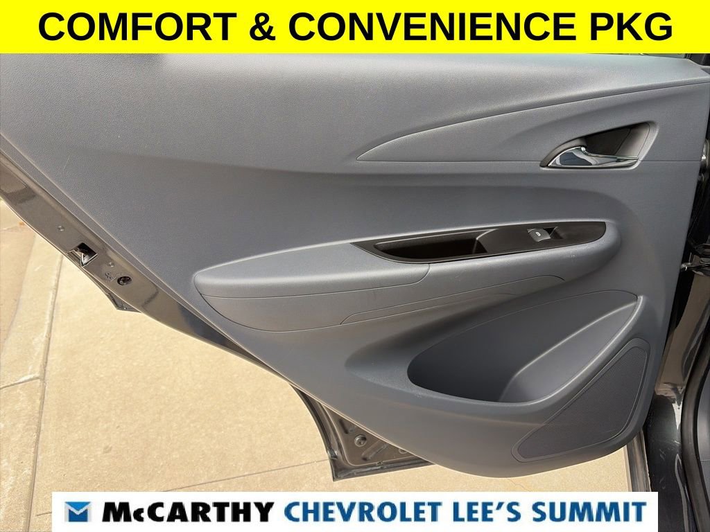Used 2021 Chevrolet Bolt LT image 35