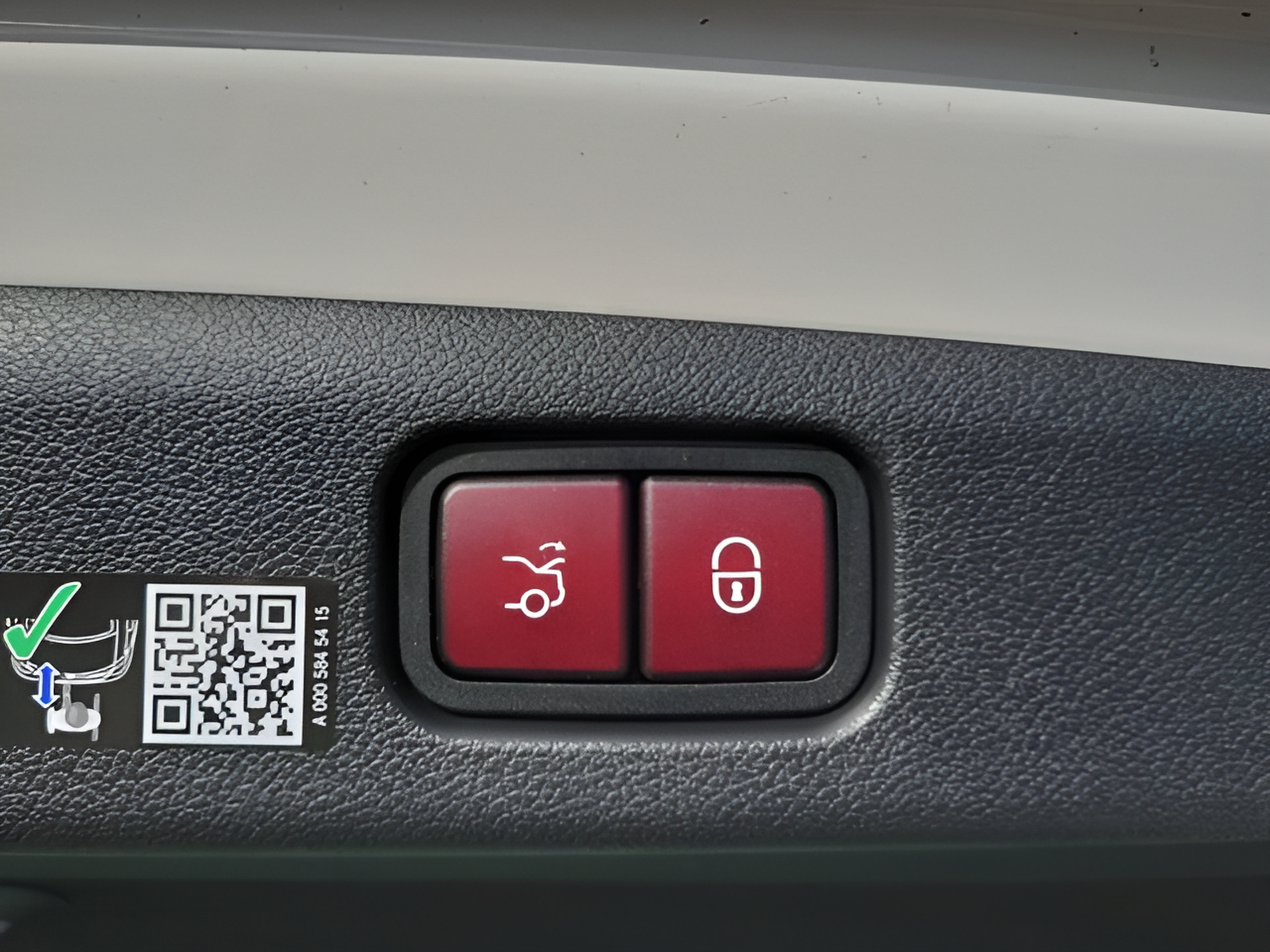 Certified 2026 Mercedes-Benz E 350 Sedan image 9