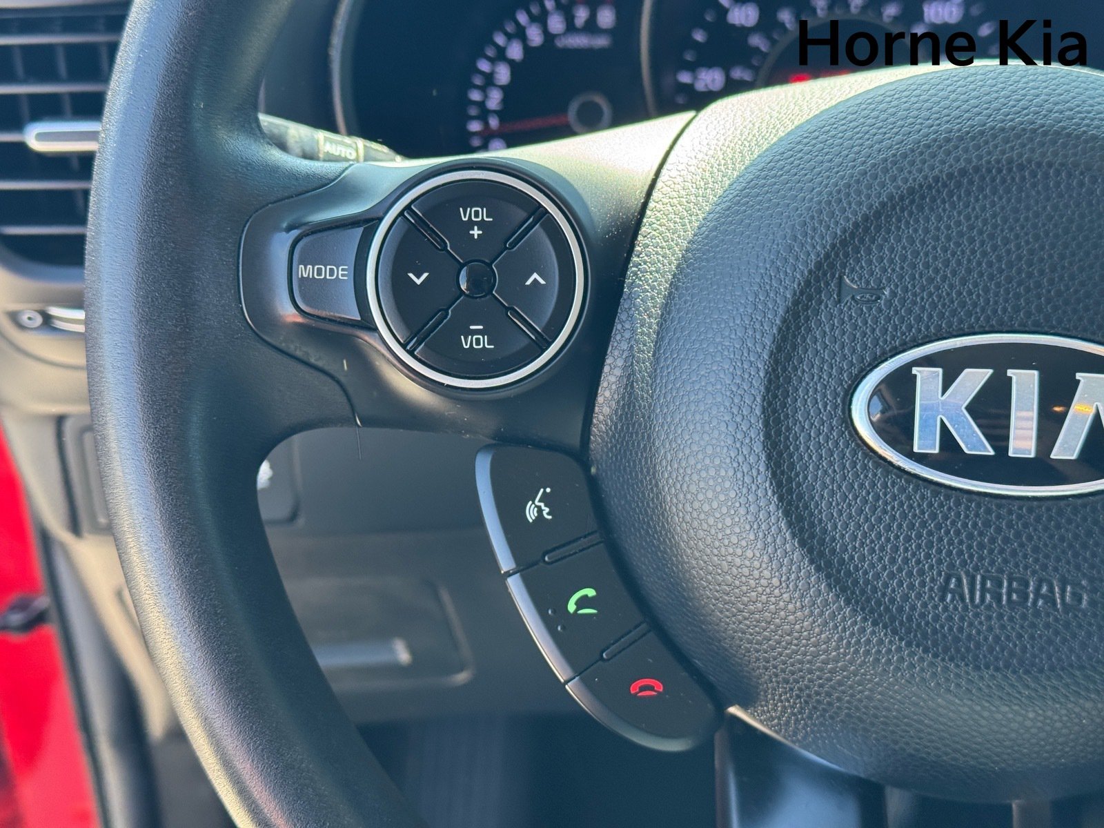Used 2017 Kia Soul + FWD image 18