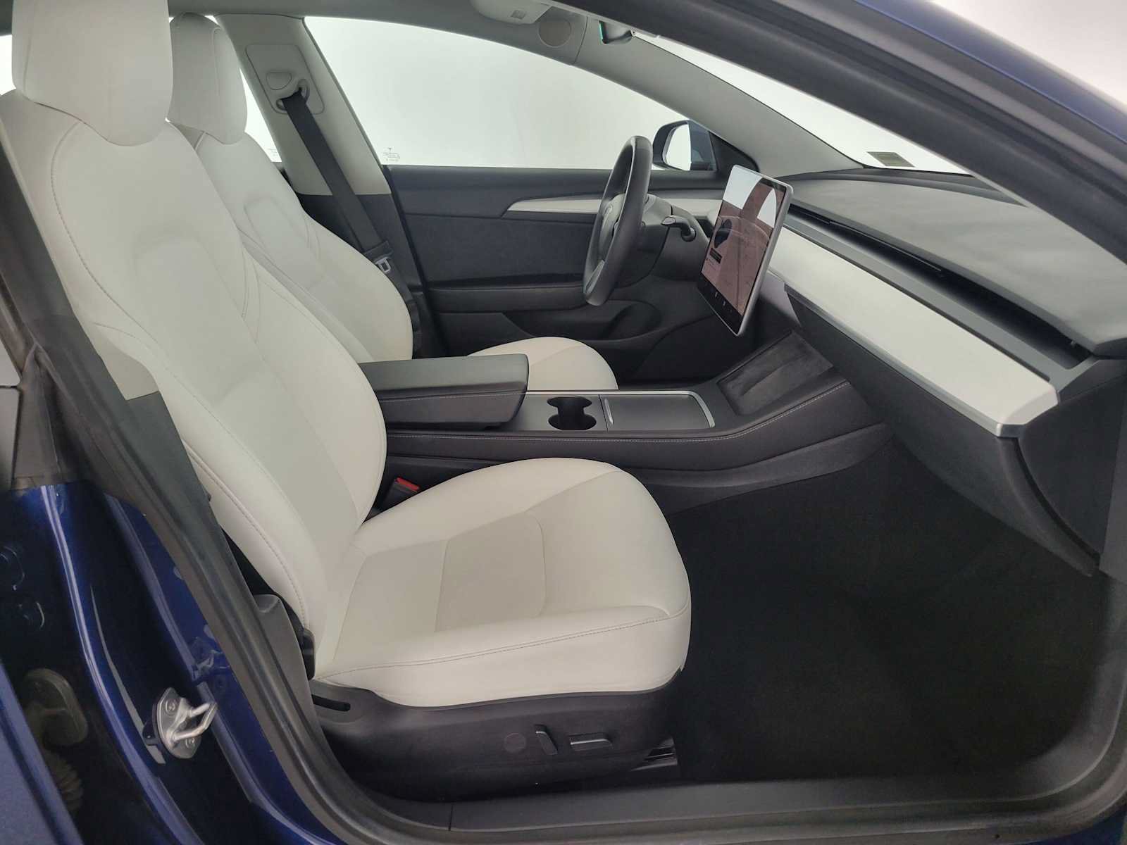 Used 2021 Tesla Model 3 Standard Range Plus RWD image 10