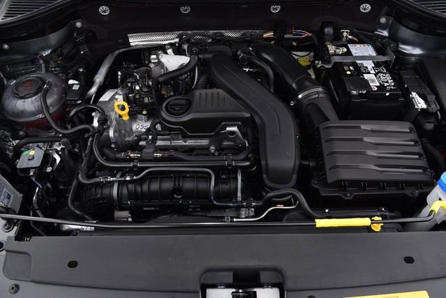 New 2026 Volkswagen Taos SE image 27