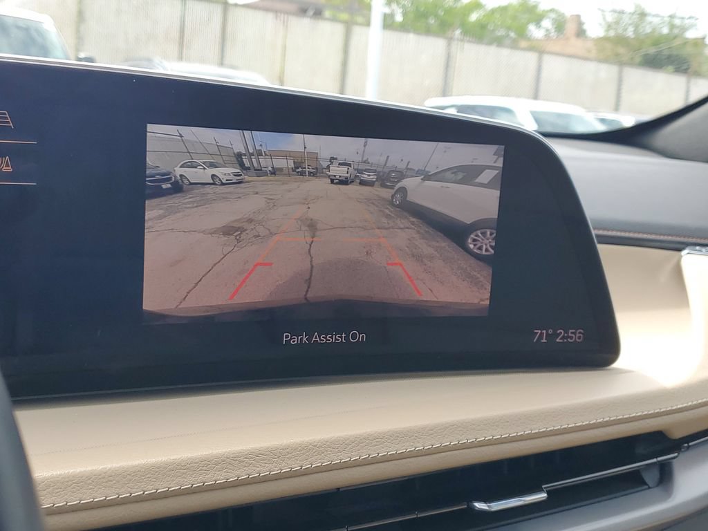 Certified 2024 Cadillac XT4 Luxury w/ Cold Weather Package AWD/4WD image 31