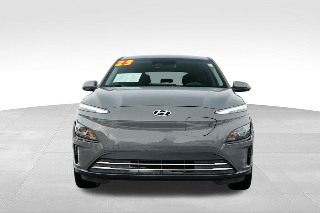 Certified 2023 Hyundai Kona SE w/ Cargo Package image 2