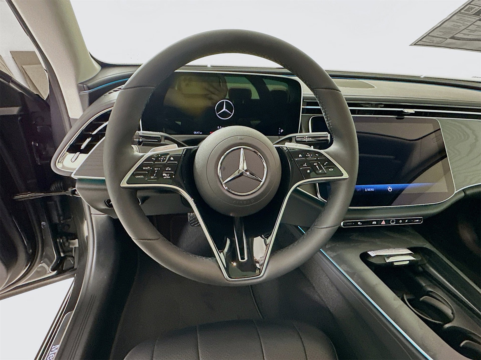 New 2026 Mercedes-Benz E 350 4MATIC Sedan image 12
