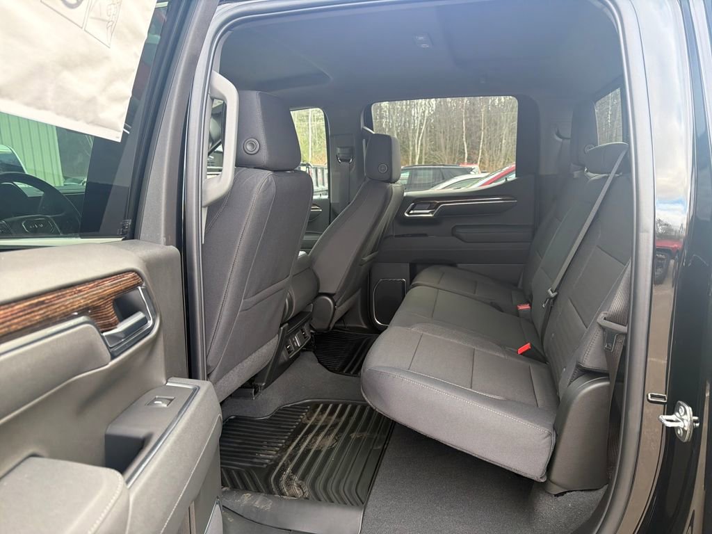 New 2026 GMC Sierra 1500 SLE w/ Preferred Package AWD/4WD image 21