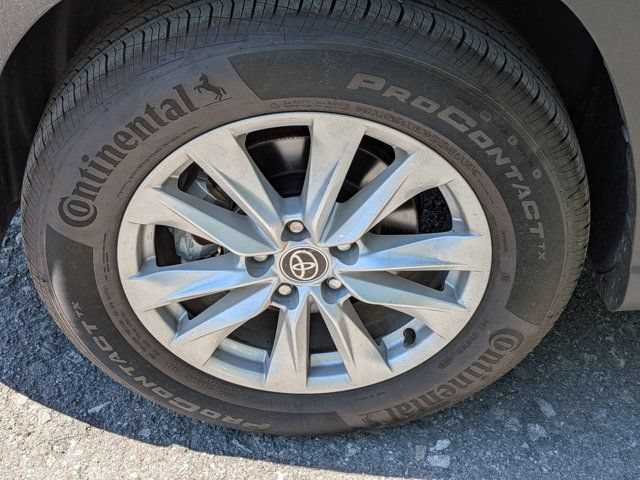Certified 2023 Toyota Corolla Cross LE AWD/4WD image 10