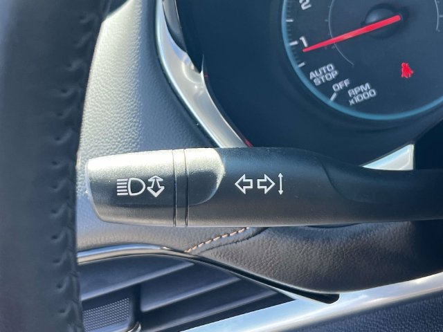 Used 2020 Chevrolet Traverse LT FWD image 24