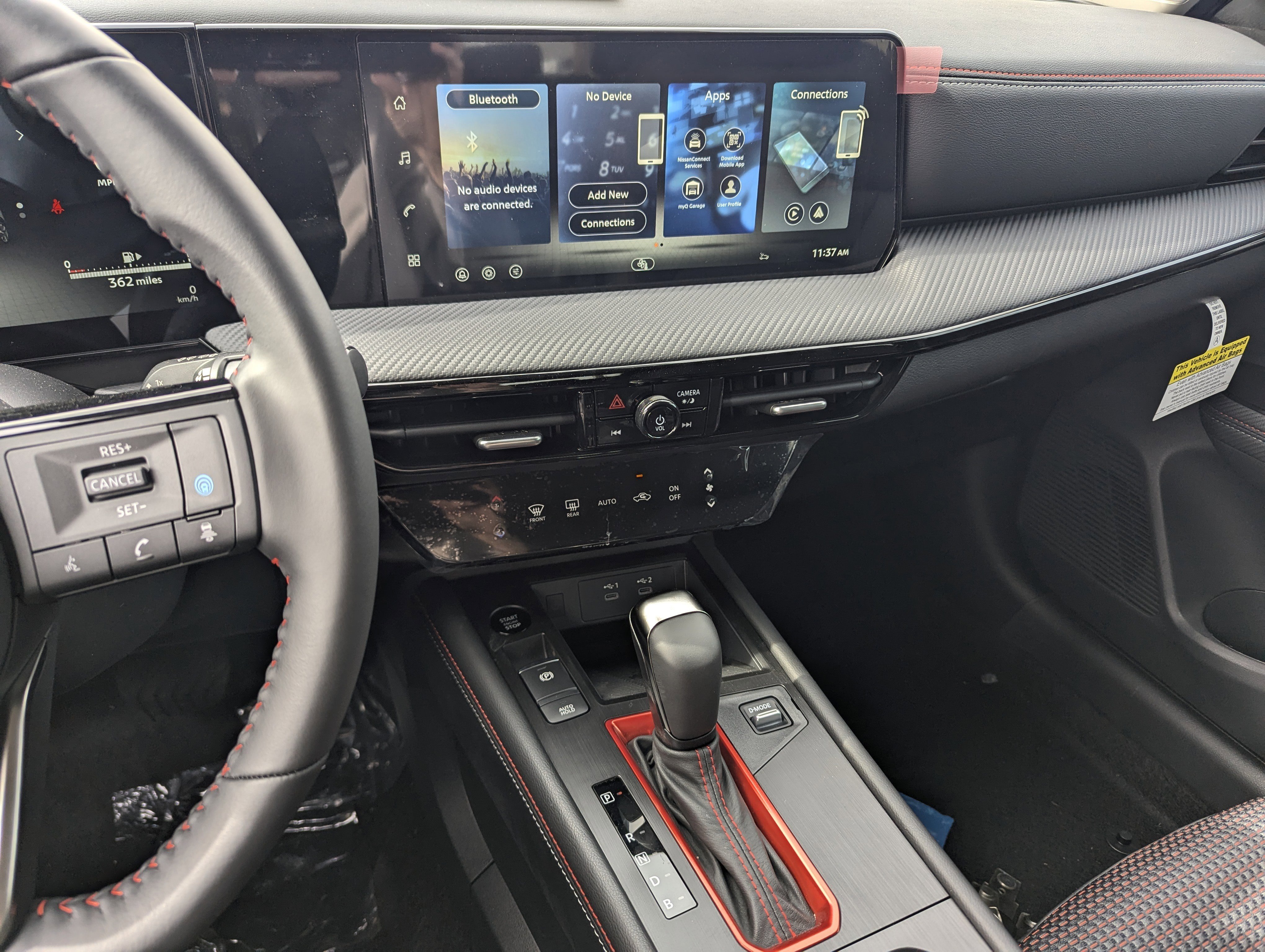 New 2026 Nissan Kicks SR image 10