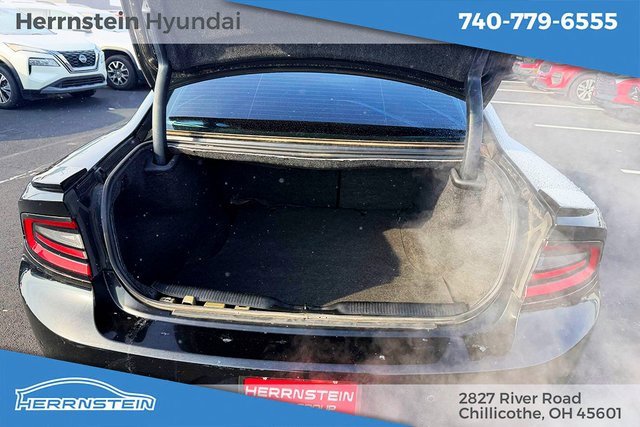 Used 2018 Dodge Charger R/T image 24