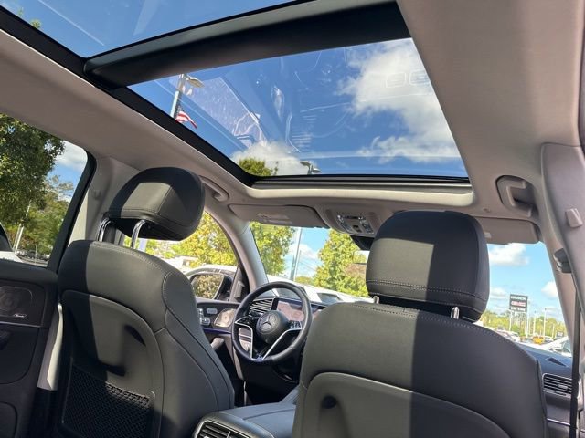 Certified 2026 Mercedes-Benz GLS 450 4MATIC image 31