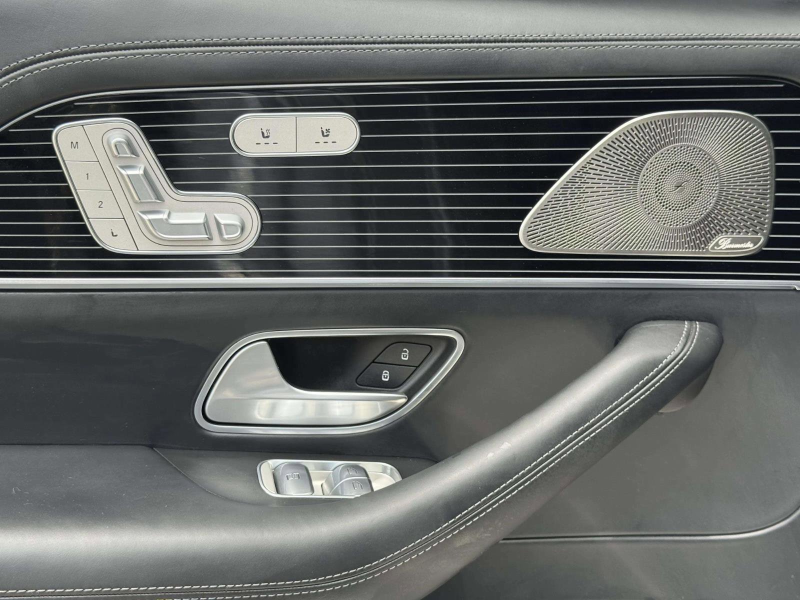 Used 2022 Mercedes-Benz Maybach GLS 600 4MATIC image 59