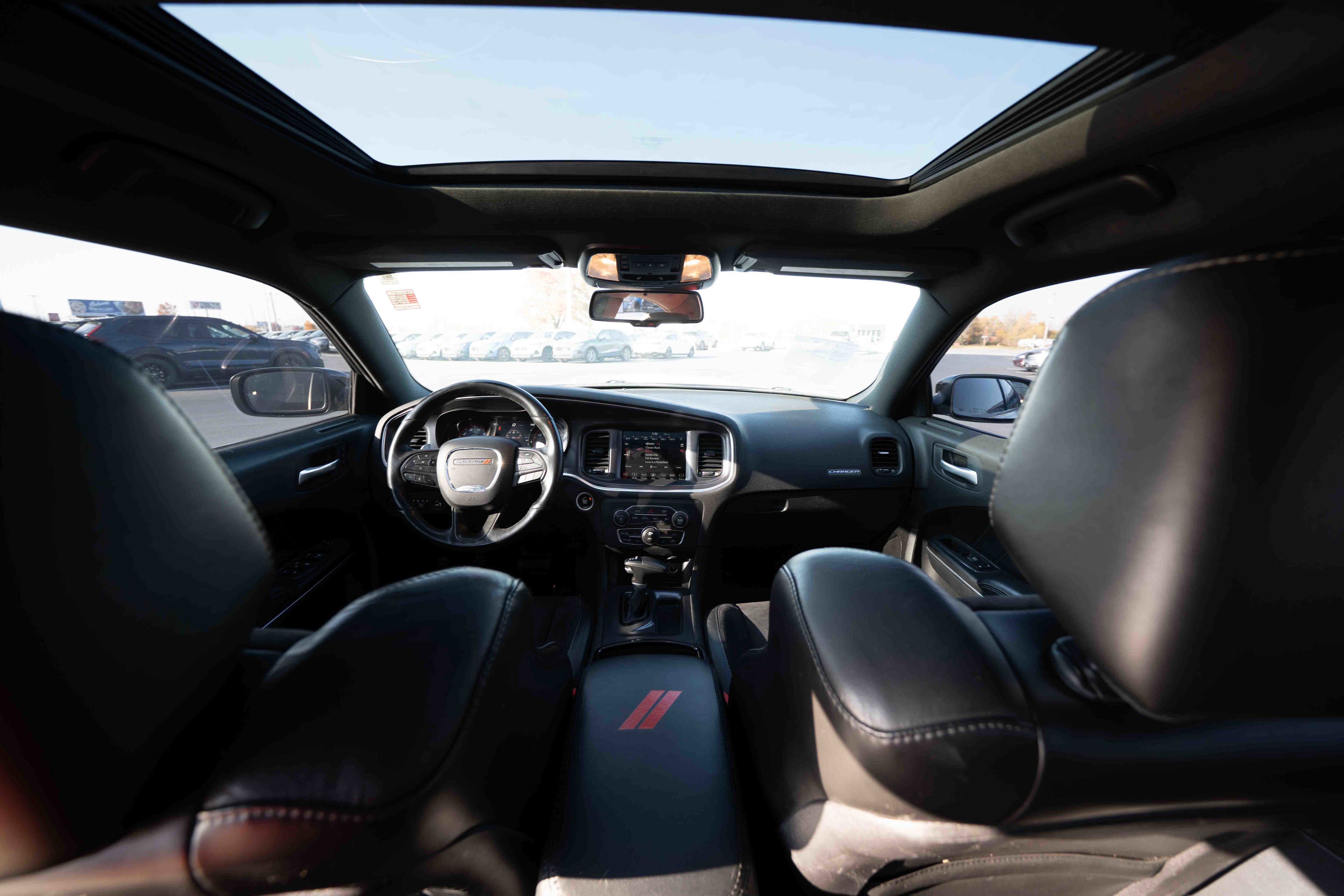 Used 2018 Dodge Charger SXT Plus w/ Quick Order Package 29J image 17