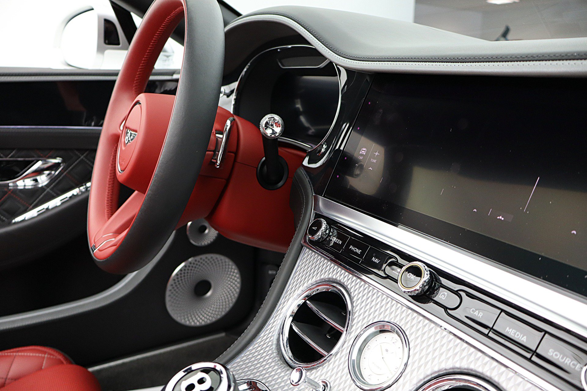 Certified 2022 Bentley Continental GT Mulliner AWD/4WD image 42