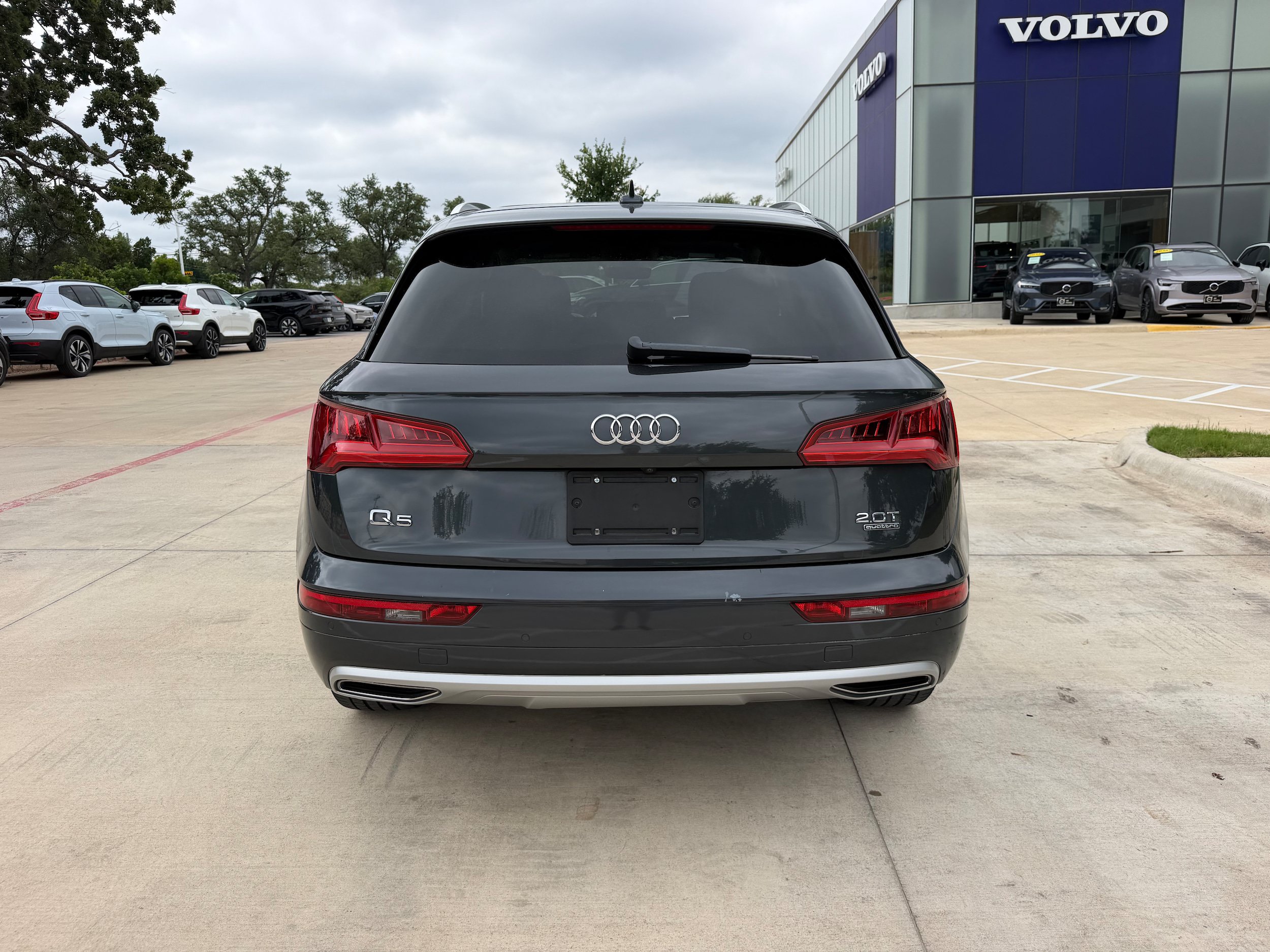 Used 2018 Audi Q5 2.0T Premium Plus w/ Premium Plus Package AWD/4WD image 5